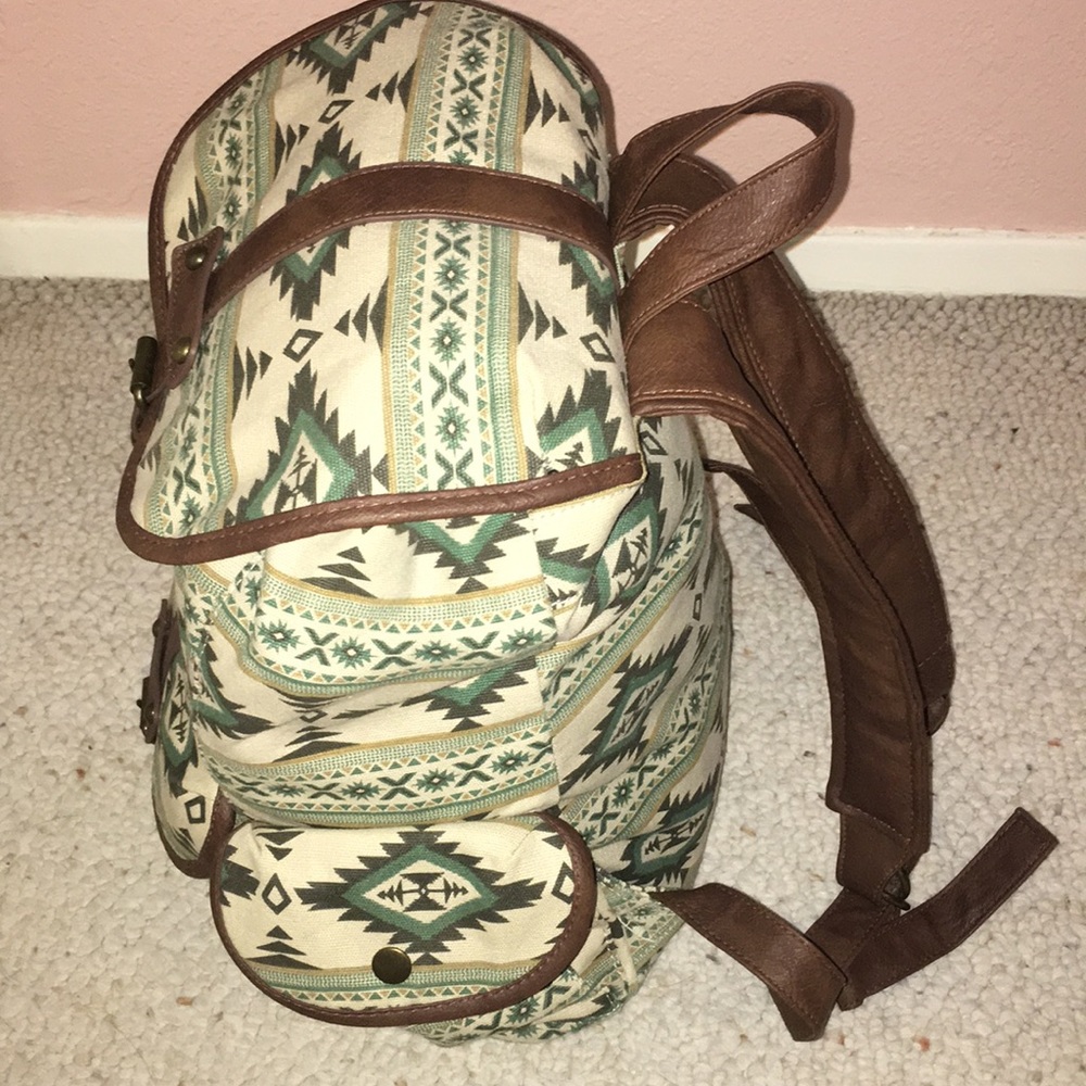 Small Mudd Tribal Backpack - Picture 3 of 7